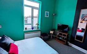 Central Brighton Studio By The Beach